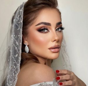 تخصصی عروس بهار خدمات تخصصی میکاپ گریم در جهانشهر کرج 3