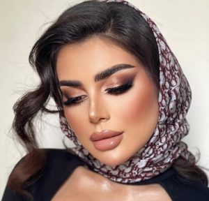 تخصصی عروس بهار خدمات تخصصی میکاپ گریم در جهانشهر کرج 4