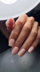 سالن زیبایی فرشتگان کاشت ترمیم ناخن مژه اکستنشن مژه در سهروردی 2 2