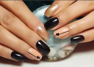 سالن ‏زیبایی ‏فرانک ‏بیوتی ‏خدمات ‏ ‏مانیکور ‏و ‏پدیکور ‏و ‏کاشت ‏ناخن ‏در ‏تهران ‏گیشا