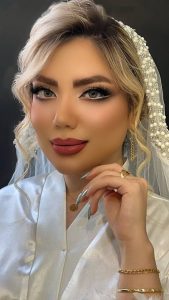 آموزشگاه ‏و ‏آرایشگاه ‏بانو ‏روژین ‏فیشال ‏و ‏پاکسازی ‏تخصصی ‏پوست ‏اپیلاسیون ‏بدن ‏در ‏شهر ری ‏میدان ‏نماز