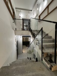 ایران سکوریت فروش و اجرا و نصب پارتیشن شیشه ای و نرده شیشه ای و شیشه سکوریت در تهران آرژانتین 15 1 1 1 1 1 1 1 1