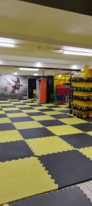 باشگاه ورزشی گلایل کراسفیت فانکشنال تی اریکس TRX و کیک بوکس در تهران 10 1