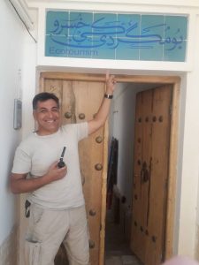 بومگردی ‏کیخسرو ‏چوپانان ‏اقامتگاه ‏سنتی ‏گردشگری ‏روستای ‏خشتی ‏گلی ‏و ‏بادگیر ‏در ‏اصفهان ‏نایین