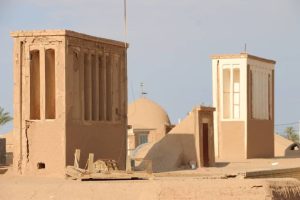 بومگردی ‏کیخسرو ‏چوپانان ‏اقامتگاه ‏سنتی ‏گردشگری ‏روستای ‏خشتی ‏گلی ‏و ‏بادگیر ‏در ‏اصفهان ‏نایین