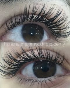 محمودی بن مژه کاشت لیفت و لمینت مژه در تهران بهارستان 13