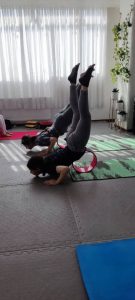 یوگا نورا آموزش یوگای مبتدی و پیشرفته و یوگای خنده و مدیتیشن در تهران عبدل آباد 5 1