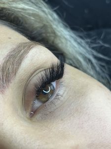 سالن آفره کاشت ناخن اکستنشن مژه لیفت مژه و ابرو در پردیس فاز 1 15
