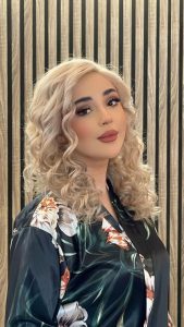 سالن زیبایی هلن کریمی رنگ و مش پروتئین تراپی احیای مو در تهران جیحون 13