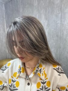 سالن زیبایی هلن کریمی رنگ و مش پروتئین تراپی احیای مو در تهران جیحون 4