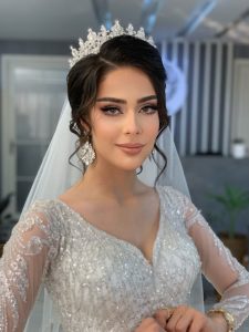 فرزانه ‏سیف ‏زاده ‏آموزش ‏تخصصی ‏میکاپ ‏عروس ‏بهترین ‏قیمت ‏میکاپ ‏عروس ‏در ‏کرج ‏جهانشهر 20