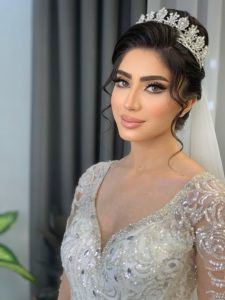 فرزانه ‏سیف ‏زاده ‏آموزش ‏تخصصی ‏میکاپ ‏عروس ‏بهترین ‏قیمت ‏میکاپ ‏عروس ‏در ‏کرج ‏جهانشهر 4