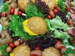 سما فینگرفود دسر غذای آماده در تهران دریاچه چیتگر 2