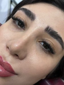 مرکز زیبایی ماهین کاشت مژه لیفت لمینت مژه اکستنشن مژه در پیروزی نیروهوایی 3 1
