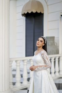 مزون ‏بهارک ‏اخلاقی ‏مزون ‏لباس ‏عروس ‏شب ‏و ‏مجلسی ‏در ‏تهران ‏خیابان ‏فرشته 15