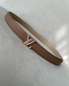 کیف مادر فروش کیف کوله کلاه کمربند در مشهد 12 1 1 1 1 1 1