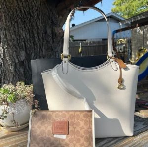 کیف مادر فروش کیف کوله کلاه کمربند در مشهد 18 1 1 1 1 1 1