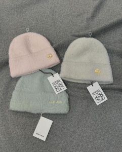 کیف مادر فروش کیف کوله کلاه کمربند در مشهد 3 1 1 1 1 1 1