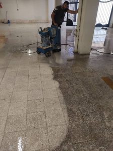 ‏طاهر ‏شستشوی ‏نما ‏پیچ ‏رولپلاک ‏سنگ ‏نما ‏ ‏کفسابی ‏در ‏تهران 3