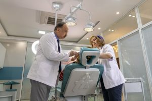 ‏رز ‏طلایی ‏خدمات ‏پوست ‏و ‏مو ‏تزریق ‏بوتاکس ‏صورت ‏در ‏تهران آجودانیه 5