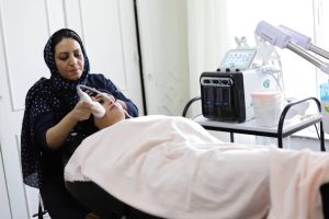 کلینیک ‏زیبایی ‏سمیه ‏اکرمی ‏فیشیال ‏درمانی ‏پلاژن ‏تراپی ‏آبرسانی ‏عمیق ‏پوست ‏در ‏شیراز ‏قصر ‏دشت