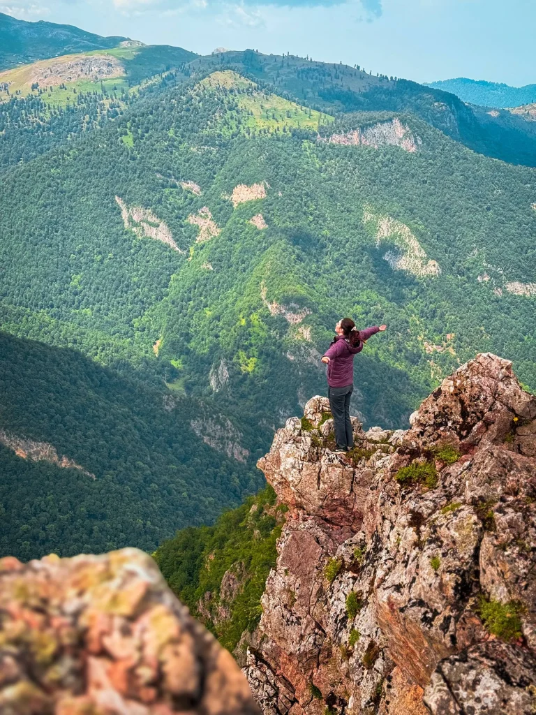 مسیر رویایی با اسب در تور جنگل های لیسار تا سوباتان 4 مسیر رویایی با اسب در تور جنگل های لیسار تا سوباتان