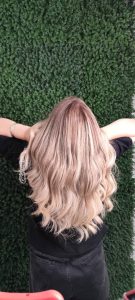 رنگ بهار آموزش رنگ و لایت احیا و تراپی در ستارخان 9