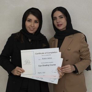 راحله فخیم میکروبلیدینگ خط چشم دائم بن مژه در باهنر مشهد 2