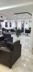 سالن زیبایی گلاریس رنگ و هایلایت میکاپ شینیون در مهرشهر کرج 19