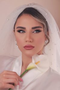 آرتیست زهره سعیدی میکاپ لایت و اروپایی و خودآرایی در بابل مازندران 6