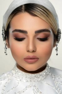 آموزشگاه کلبه نیلوفر آموزش رنگ لایت شینیون مو در غرب تهران جنت آباد 17