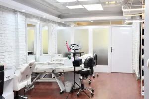 آکادمی ‏تشرفی خدمات ‏کراتین ‏پروتئین ‏تراپی و کوکتل تراپی ‏در فلکه اول ‏تهرانپارس 10