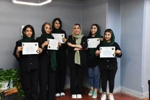 آکادمی ‏تشرفی خدمات ‏کراتین ‏پروتئین ‏تراپی و کوکتل تراپی ‏در فلکه اول ‏تهرانپارس 3