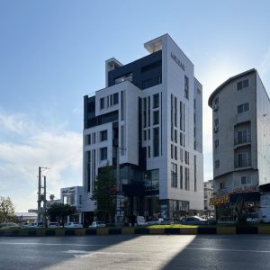 طراحی معماری سلطان پور خدمات طراحی معماری مسکونی و طراحی لند اسکیپ در تهران دروس پاسداران 4