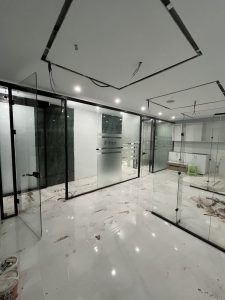 ایران ‏سکوریت ‏فروش ‏شیشه ‏سکوریت ‏و ‏پارتیشن ‏شیشه ‏ای ‏و ‏نرده ‏شیشه ‏ای ‏در ‏بازار 9