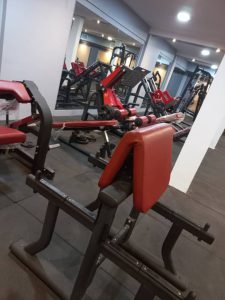 باشگاه بیژن باشگاه فانکشنال و بدنسازی و فیتنس در خیابان 17 شهریور مشهد 4