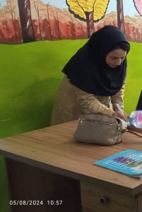 خانم ‏رضا ‏نژاد ‏آموزش ‏ریاضی ‏مقطع ‏چهارم ‏تا ‏نهم ‏در ‏تهران 4