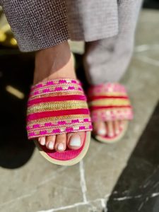 سارا ‏کوشانفر خدمات ‏کاشت ‏ترمیم ‏ناخن ‏پدیکور ‏و ‏مانیکور ‏در ‏تهران ‏اقدسیه 2