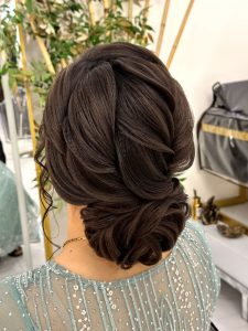 سالن زیبایی آیسان رنگ و مش شینیون پروتئین تراپی در مشیریه تهران۱۷