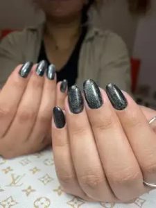 زیبایی ماری نیل بار خدمات کاشت پودر و ژلیش و طراحی ناخن در گلستان مینودشت 3