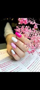 سالن زیبایی ماکیاژ میکاپ رنگ و مش در فرمانیه شرقی 10