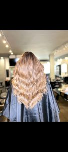 سالن زیبایی ماکیاژ میکاپ رنگ و مش در فرمانیه شرقی 13