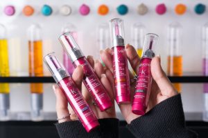 سالن زیبایی ماکیاژ میکاپ رنگ و مش در فرمانیه شرقی 3