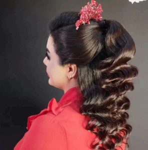 ‏زیبایی ‏سپید ‏رخ ‏رنگ ‏و ‏مش ‏و ‏کراتین ‏مو ‏در ‏متل ‏قو 9