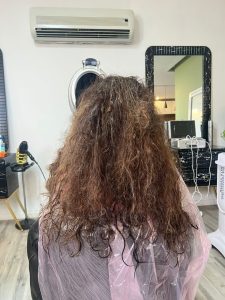 سالن ‏زیبایی ‏مهدیه ‏عطاران ‏هایلایت ‏کراتین ‏اسکالپ ‏و ‏فر ‏در ‏هفت ‏تیر ‏مشهد 8