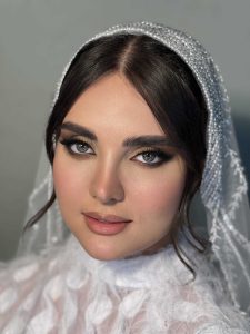 سما ‏محمدی ‏‏میکاپ ‏عروس ‏میکاپ ‏همراه ‏کاشت ‏مژه ‏موقت 3