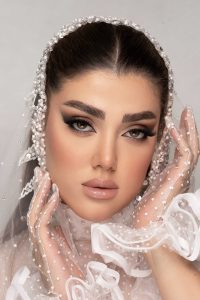 سما ‏محمدی ‏‏میکاپ ‏عروس ‏میکاپ ‏همراه ‏کاشت ‏مژه ‏موقت 8