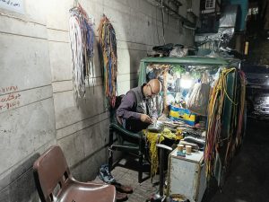‏پورمند ‏فروش ‏و ‏تعمیر ‏کفش ‏های ‏اورجینال ‏استوک ‏در ‏تهران ‏پاسداران ‏چهارراه ‏دولت 5