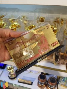فروشگاه ‏گل ‏رز ‏باکس ‏گل ‏رز ‏جاودان ‏باکس ‏گل ‏رز ‏طلایی ‏در ‏تهران ‏میدان ‏فردوسی 5