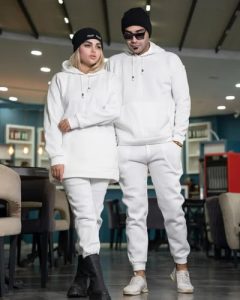 ‏خانمی ‏خرید ‏ست ‏کت ‏و دامن ‏و تیشرت ‏زنانه ‏و مانتو ‏دخترانه ‏در ‏قزوین ‏بشاریات 5